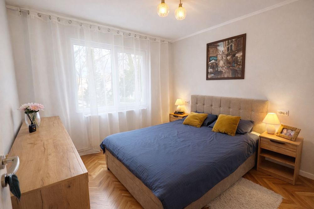 Apartament 4 camere – Etaj 1 – Central Tecuci