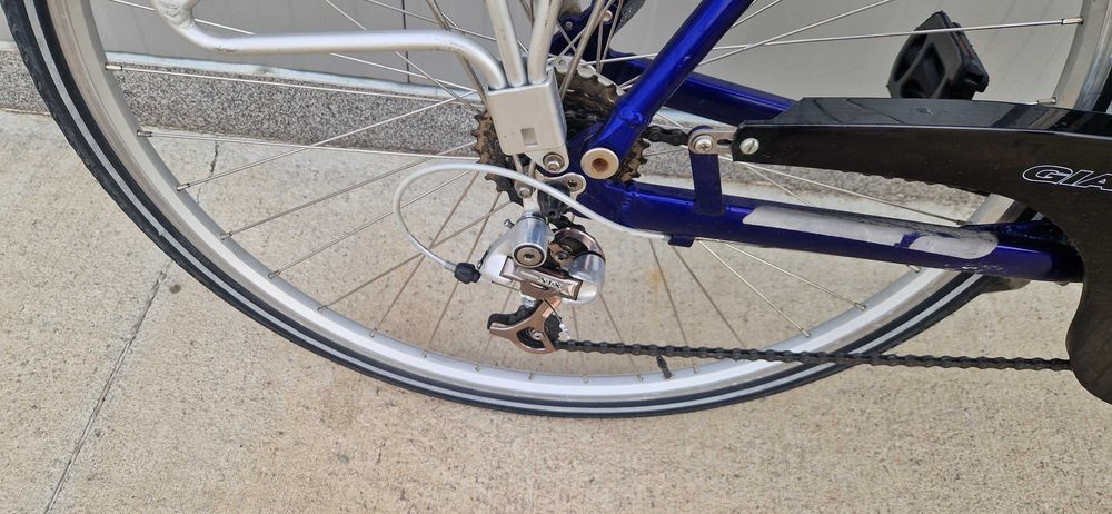 Алуминиев велосипед Giant колело 28"