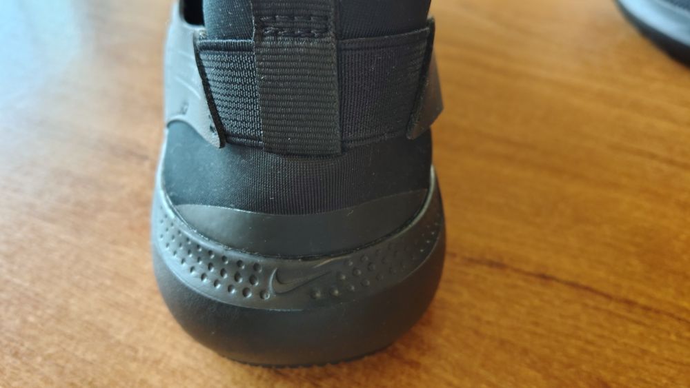 Маратонки Nike чисто нови