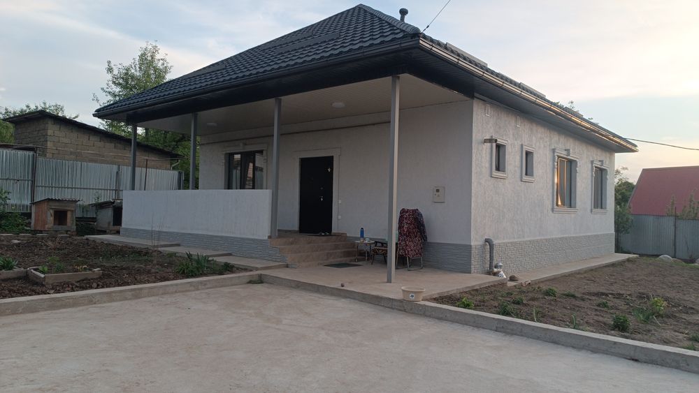 Продам кирпичный дом