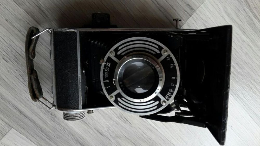 Фотоапарат антика Garant photo antique