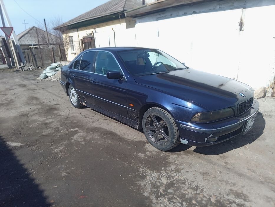 Продам BMW в хорошем состоянии