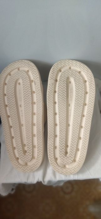 продам сланцы , мягкие ,удобные