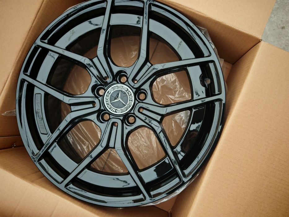 vand jante de aliaj pentru Mercedes pe 18 marca carbonado