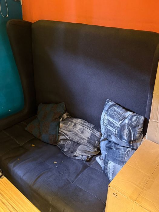 Продам Диваны в подарок Ковры, срочно!