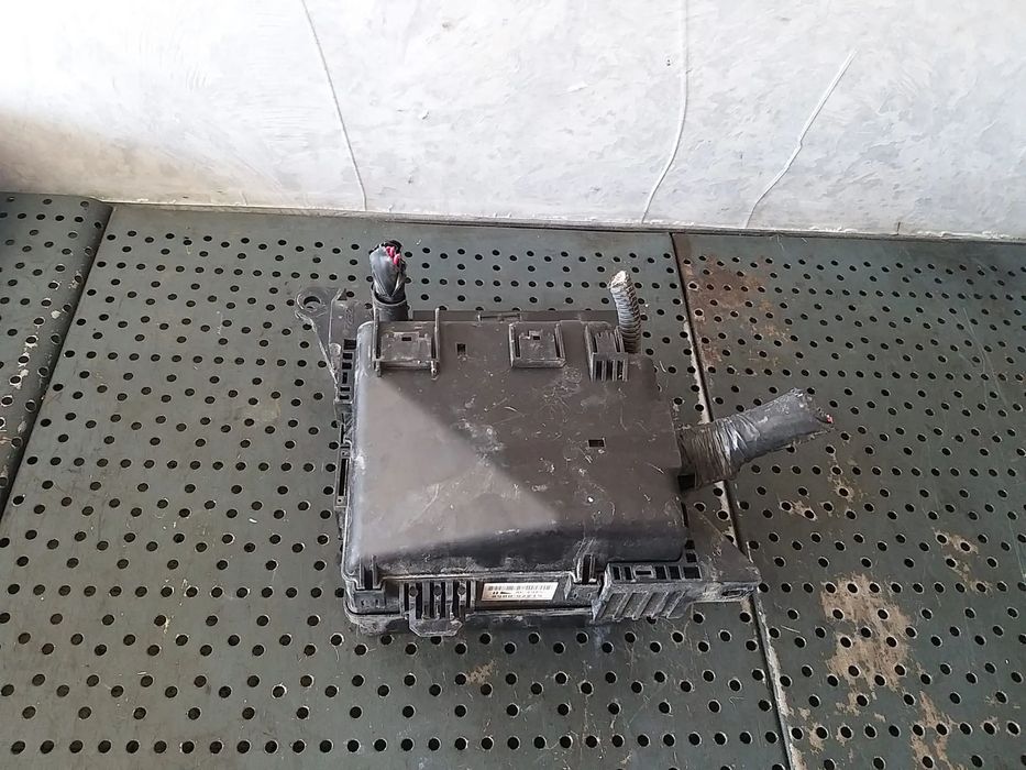 Panou tablou sigurante 2.0 b mitsubishi outlander 1 mn141184