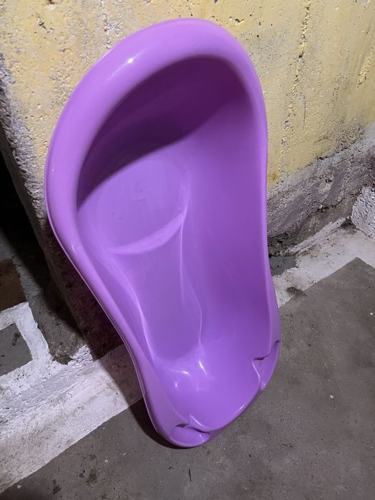 Vand cadita pentru copii