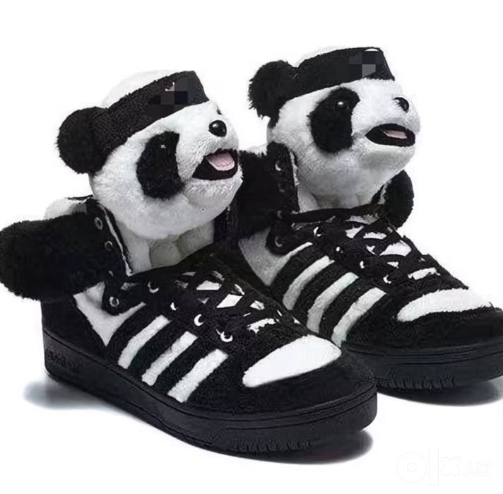 Jeremy Scott Panda