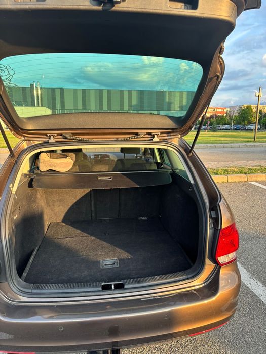 Volkswagen Golf 6 1.4 Benzină 2013 | Park Assist | Încălzire scaune | Navigație