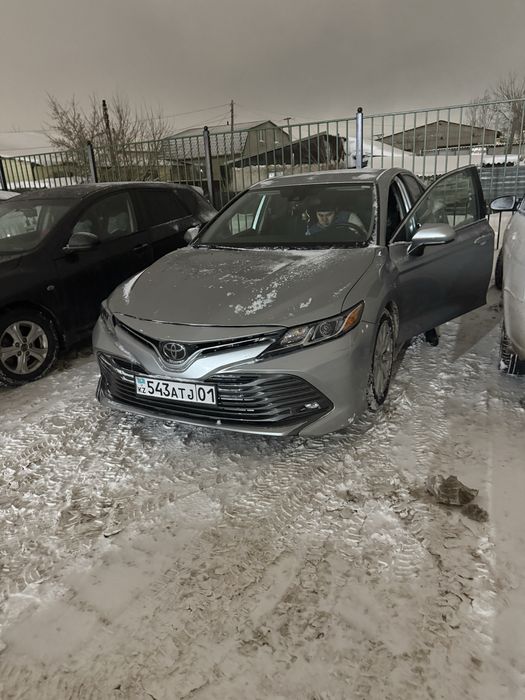 Продам toyota camry