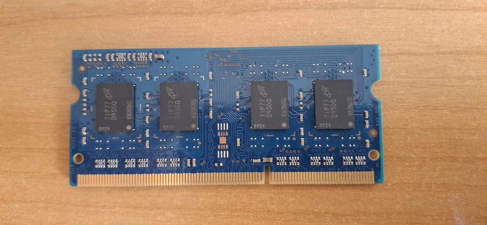 Рам памет 4GB DDR3 1600 MHz за лаптоп