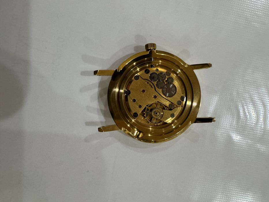 Продается Часы "Луч"