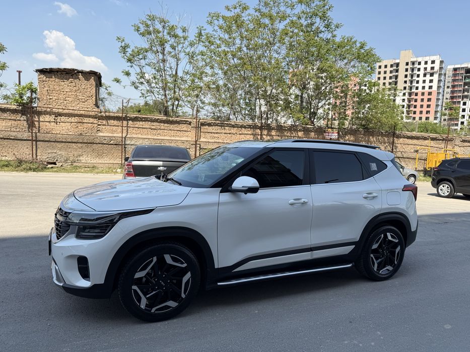 Kia seltos Premium 4 позиция фулл 2023год