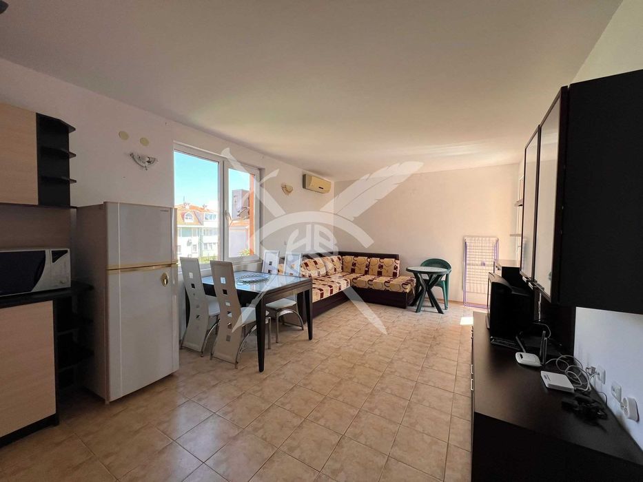 Продава се Четиристаен апартамент в Свети Влас - 93 кв.м за 1431 €/кв.м - Снимка #4