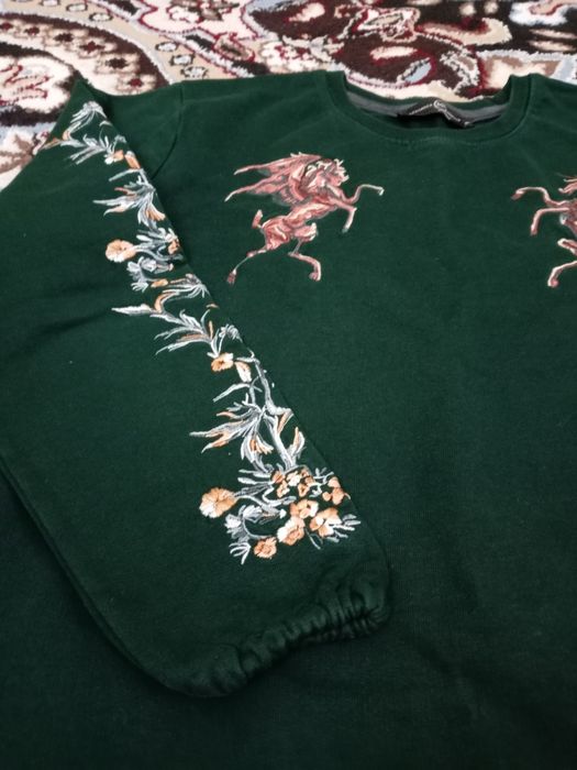 Зелёный свитер Alexandr Mcqueen