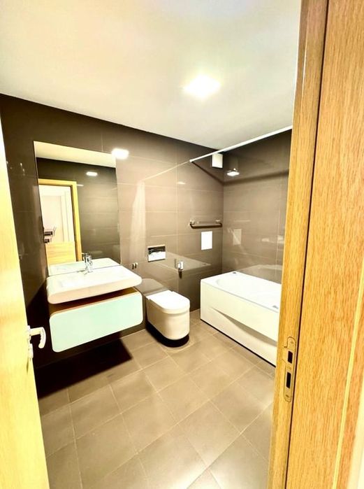 Дава се под наем Тристаен апартамент в София, Витоша - 109 кв.м за 1200 € - Снимка #6