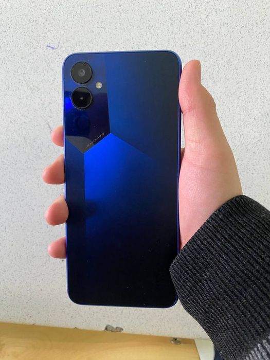Tecno pova 4   8/128GB