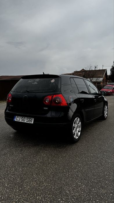 Volkswagen Golf 5 1.9 TDI 105CP