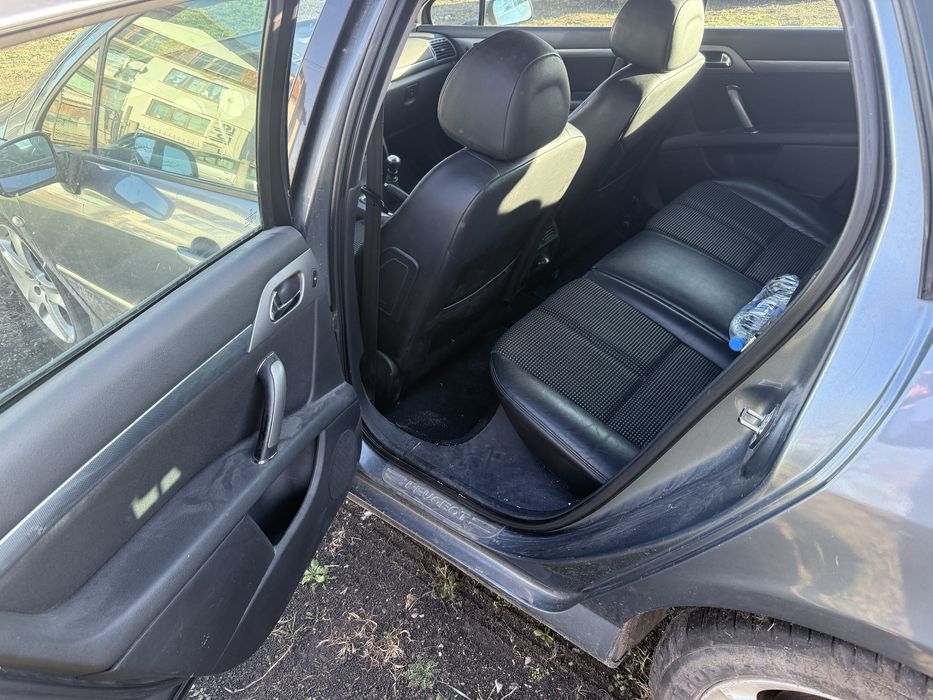 Пржо 407 2.0 ХДИ 136кс. Нави,климатроник ,кожа