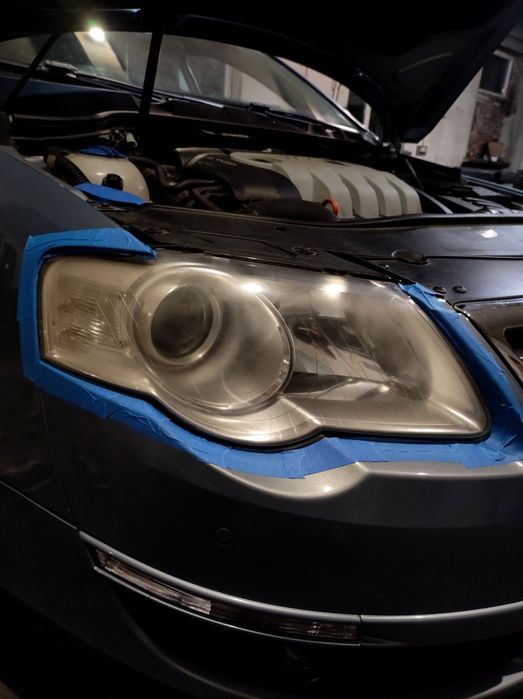 Reconditionare Faruri cu polimer.