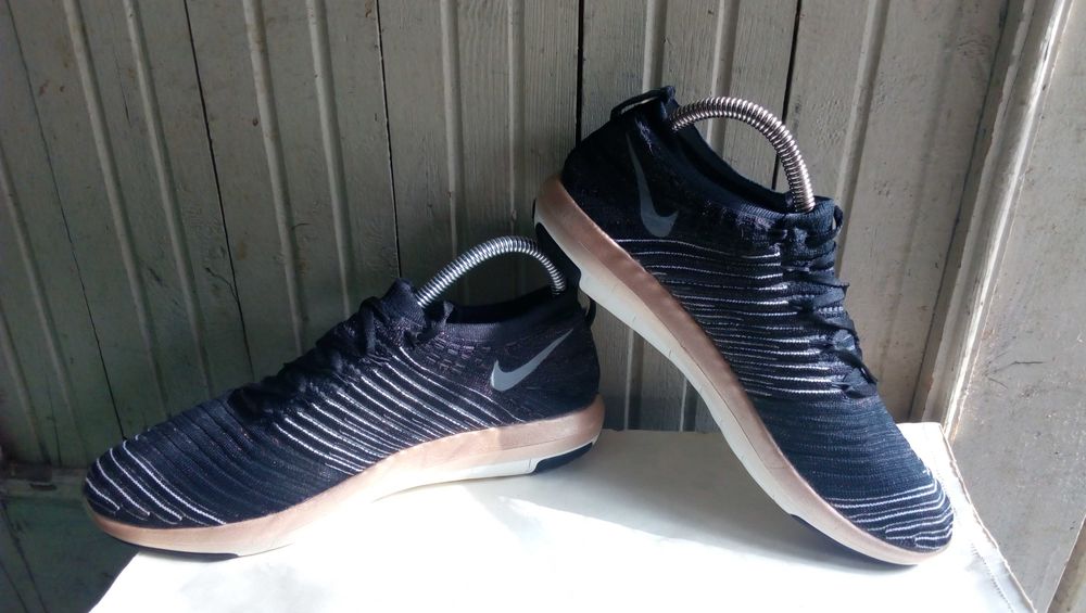 '' Nike Free Transform Flyknit ''оригинални маратонки 38.5 номер