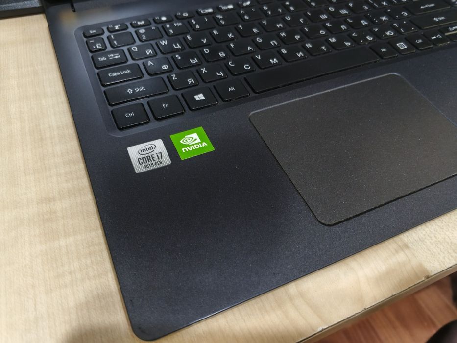ACER 15,6" FHD/CORE i7 -10510U/8GB DDR4/256GB NVMe/GeF MX230 2GB GDDR5