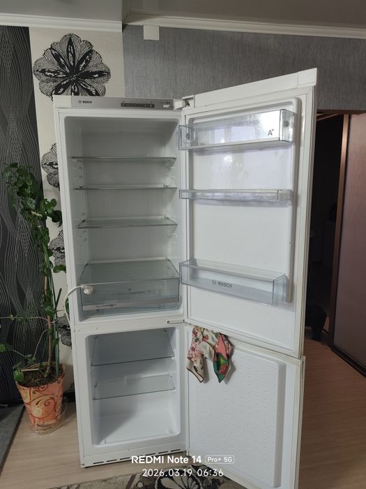 Срочно продам холодильник.