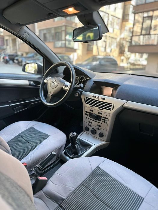 Opel astra an 2008 dizel proprietar acept orice proba