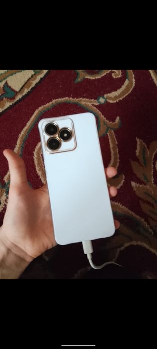 Обменяю реалит нот 50 на айфон