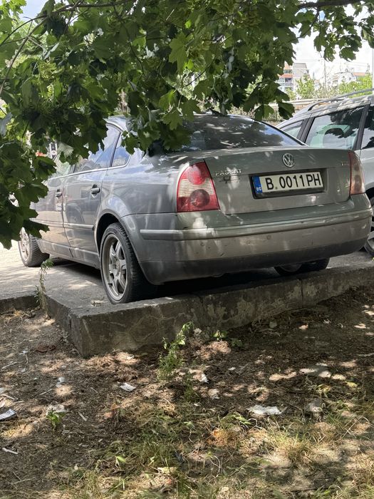 Фолксваген Пасат В5,5 седан 131 к.с. 2002 година