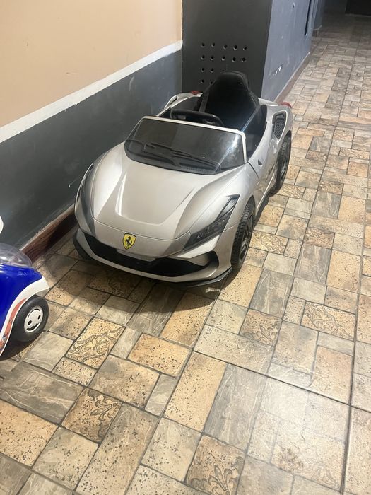 Машина на пульте