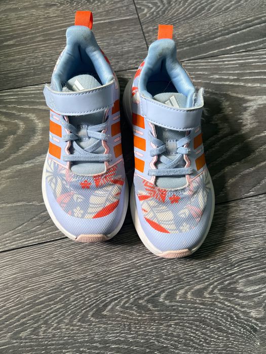 Детски маратонки в отлично състояние