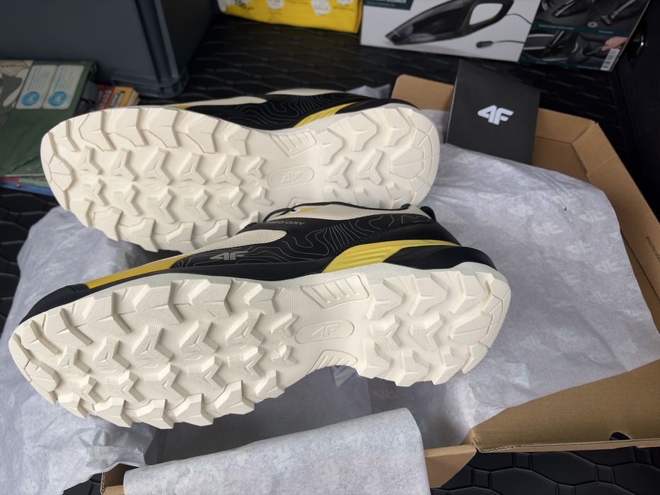 Ghete joase trekking bărbați 4F.