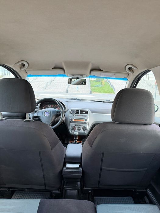 Fiat Punto 1.2 Benzină | 2009 | 65 CP | 192.448 km | ITP până în 04/2027