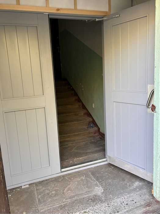 Дверь подьездная