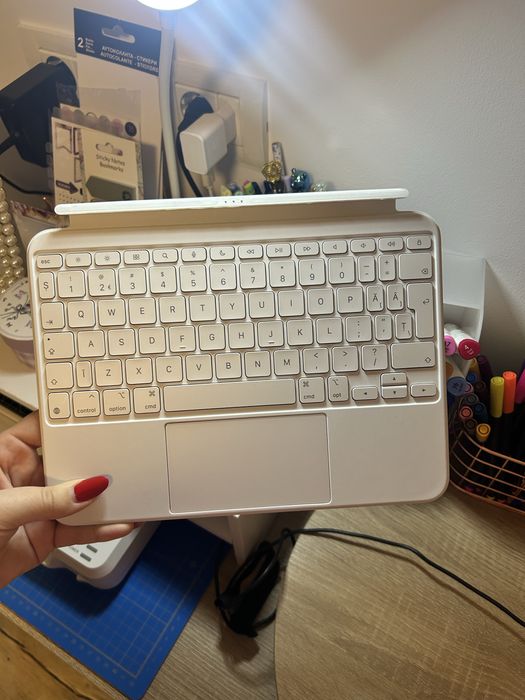 Tastatură iPad 11 - white