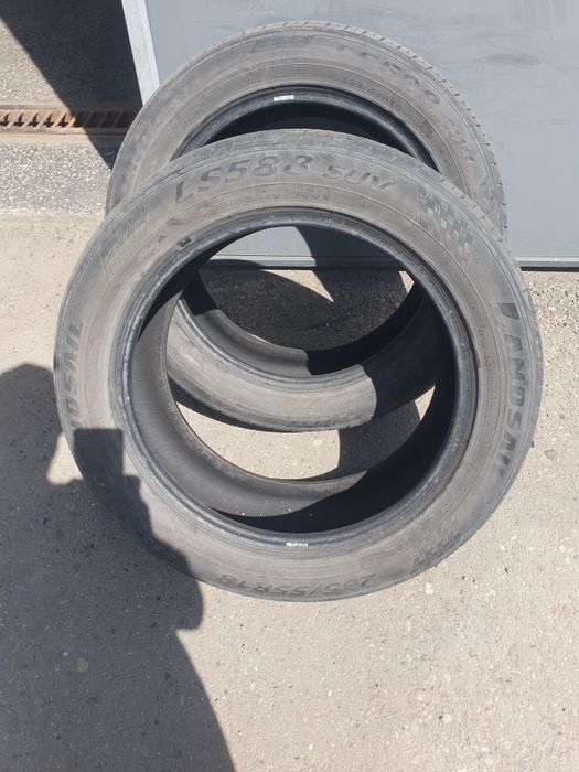 Продам шины 2 штуки