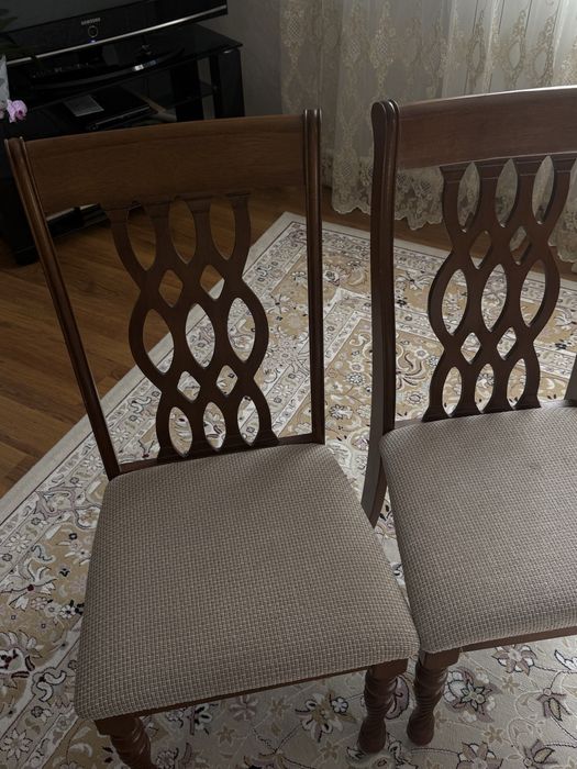 Продам стол со стульями