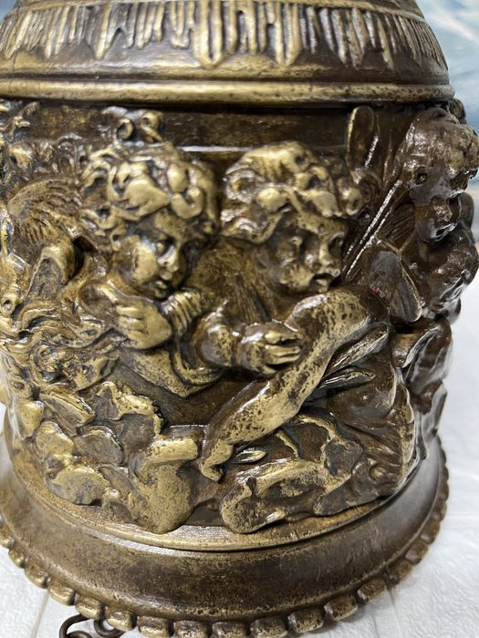 Стара,бронзова,църковна камбана