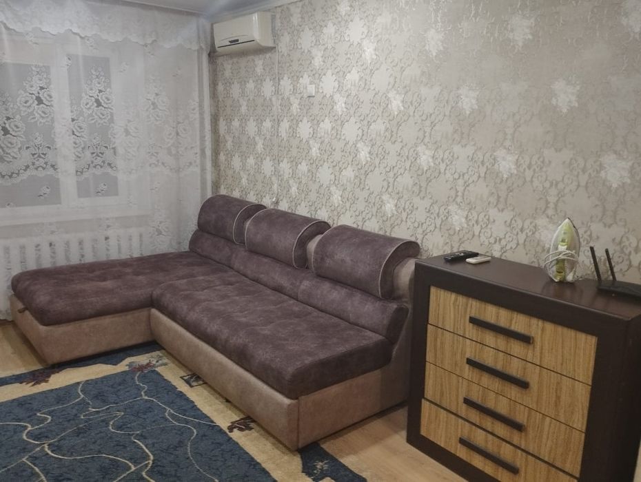 Сдам 2х комн квартиру