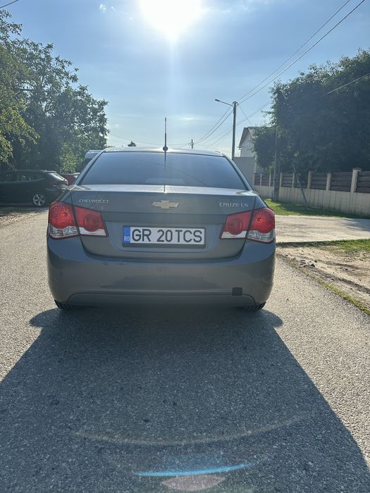 Chevrolet Cruze 2010, 2.0 diesel