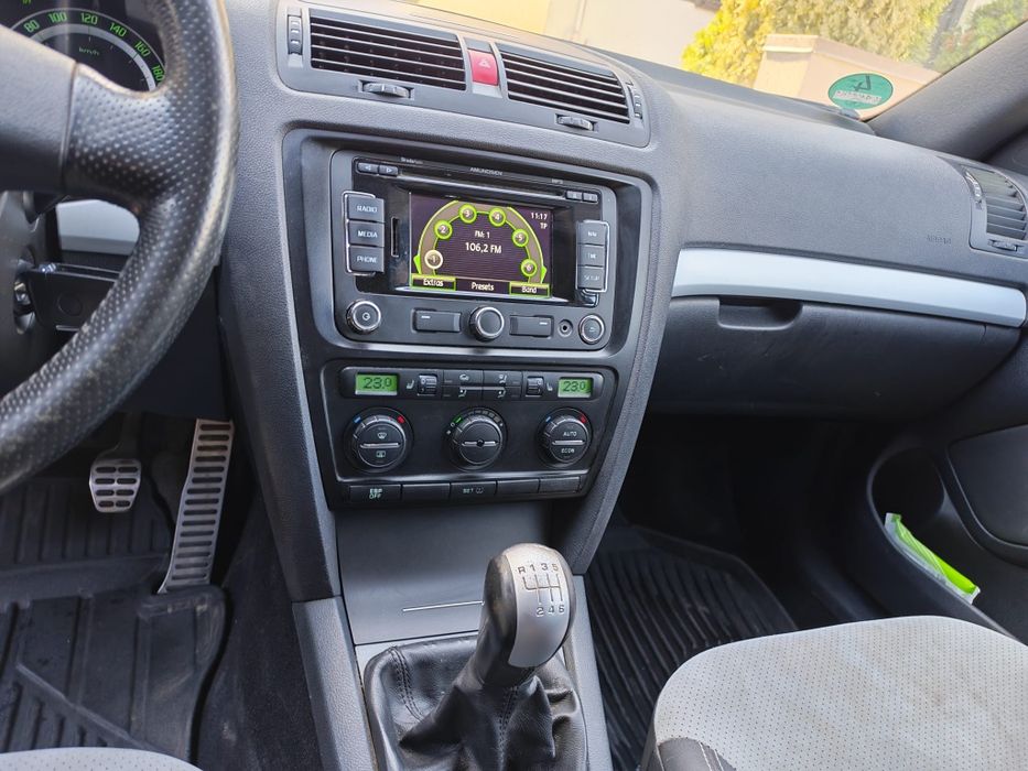 SKODA Octavia 2008 — imagine 3