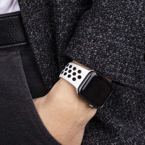 Curea din silicon pentru Apple Watch*