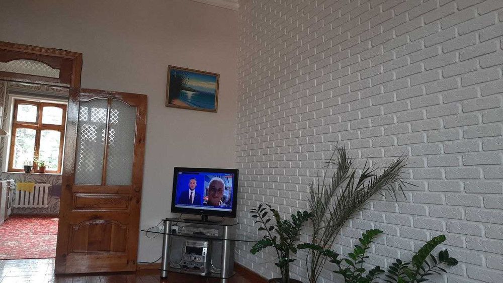 8 соток, 2х этаж, Кирпич, махалля Новый Хасанбай = 480 000.