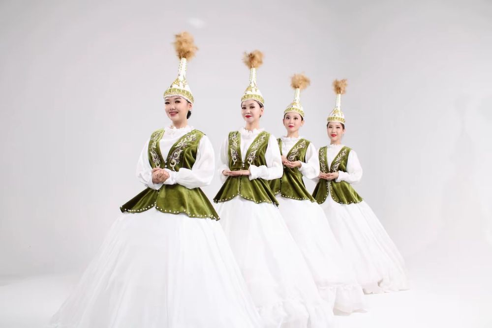 Продам танцевальные костьюмы