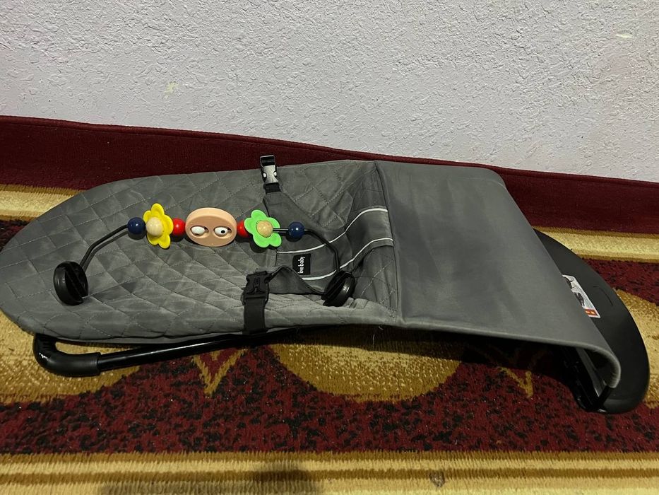 Shezlon deyarli yengide