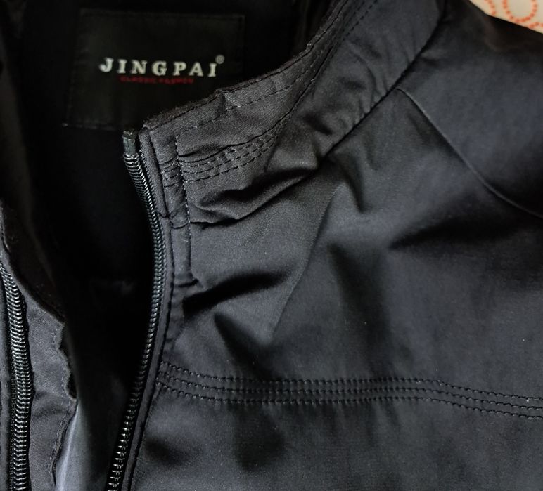 Мъжко пролетно черно яке