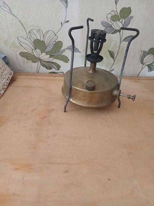 Лампа кереасиновой
Кадими нархи 200м.сум