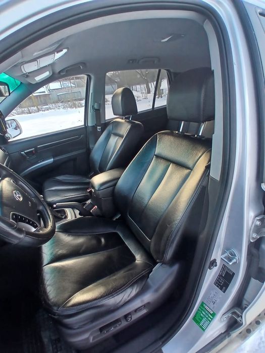 Vând hyundai santa fe 2