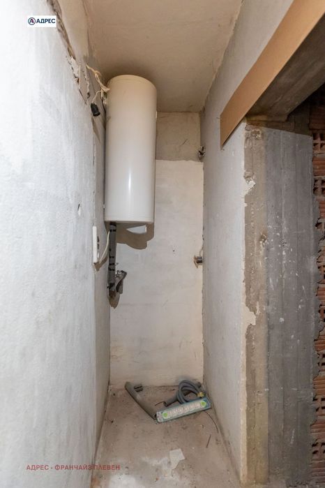 Продава се Къща в Белене - 200 кв.м за 253 €/кв.м - Снимка #8